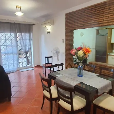 Uf House Appartamento *