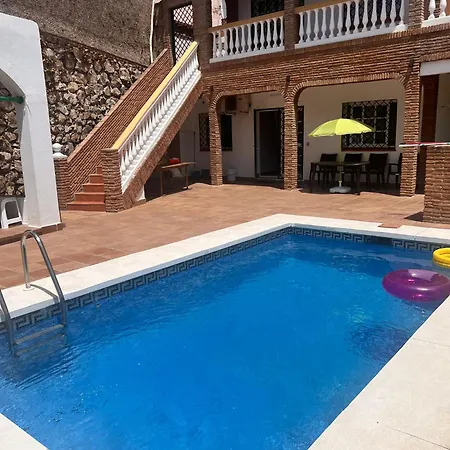 Uf House Appartamento Málaga