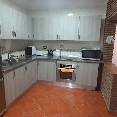 Uf House Apartment